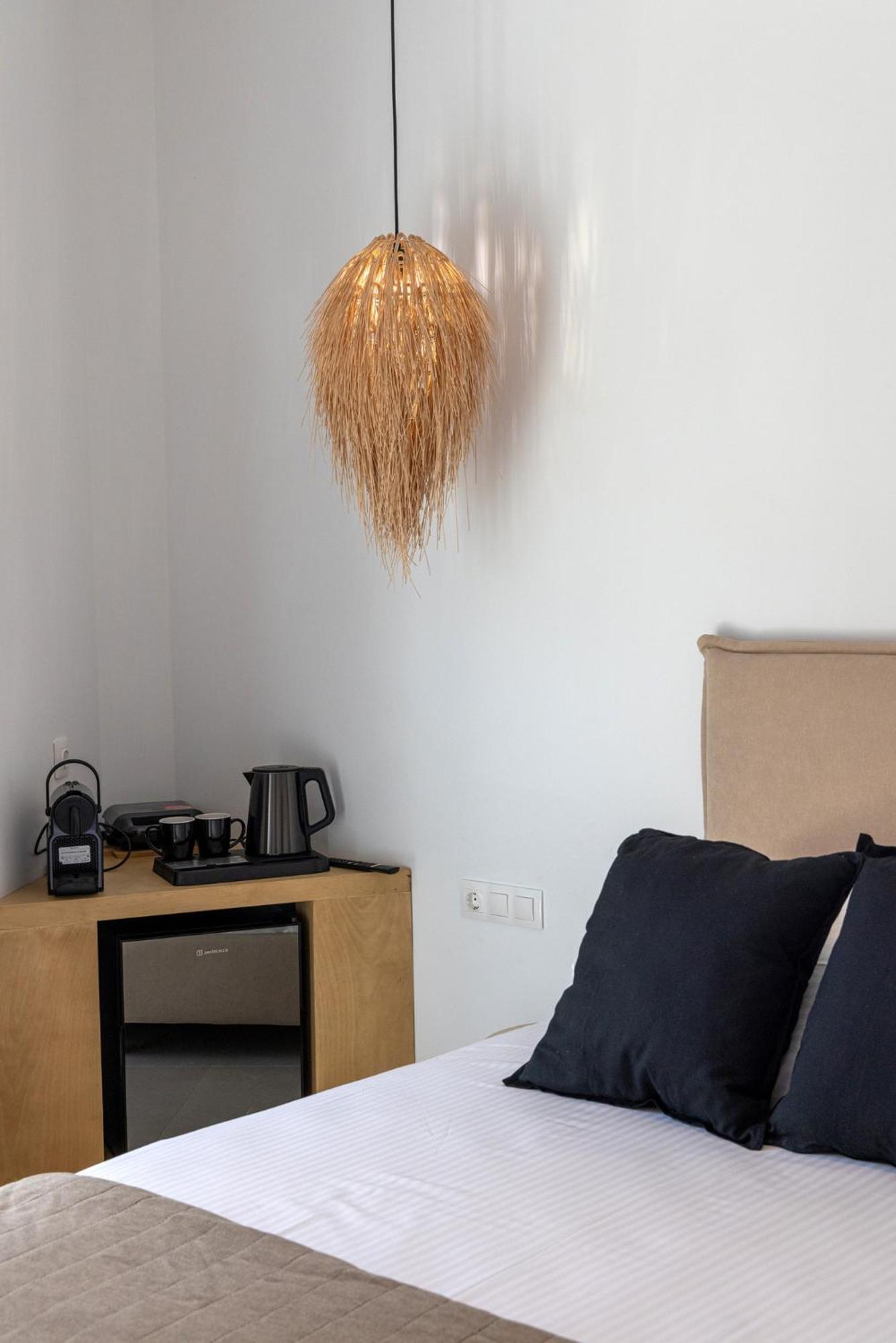 Alora Suites Tínos エクステリア 写真
