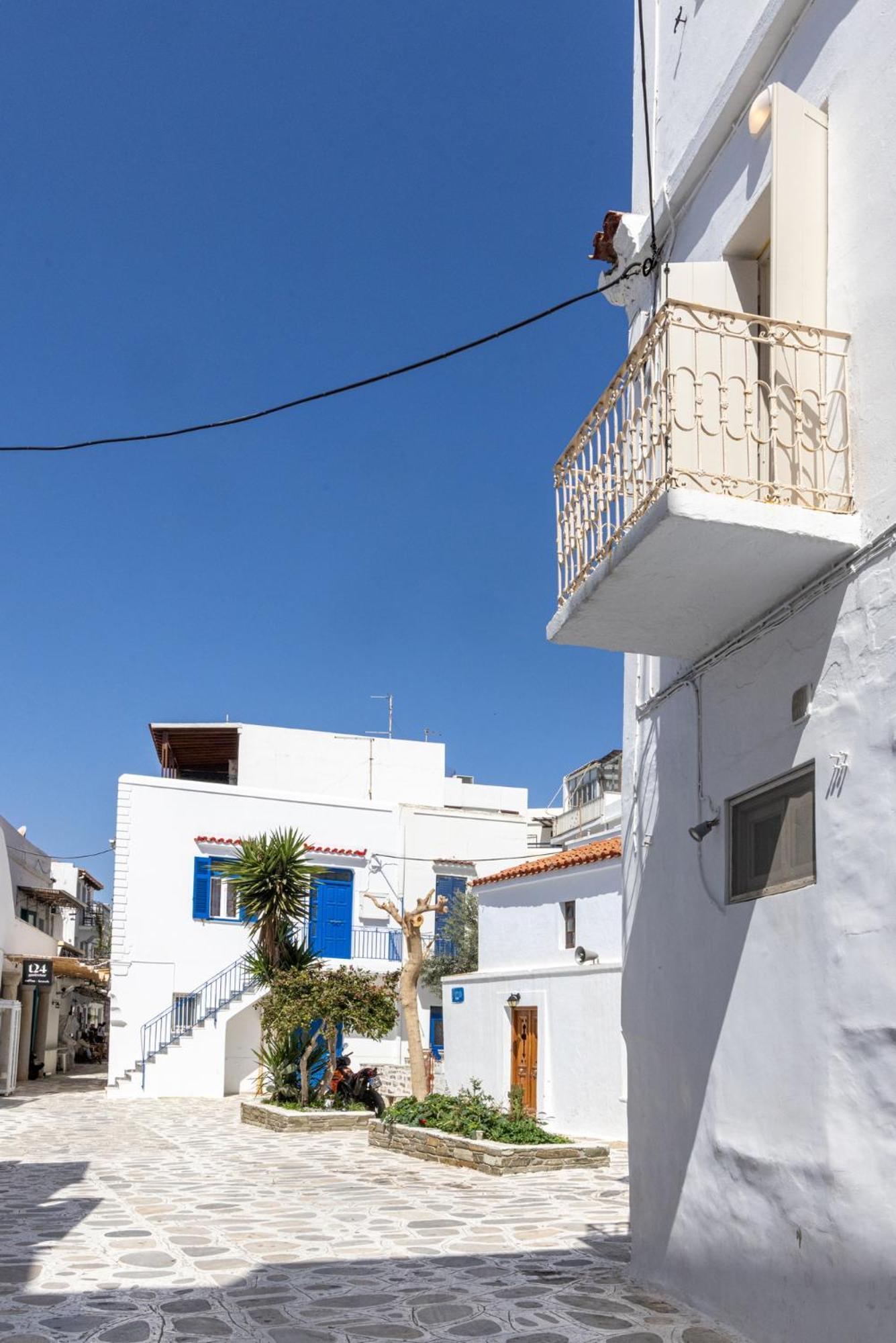 Alora Suites Tínos 部屋 写真